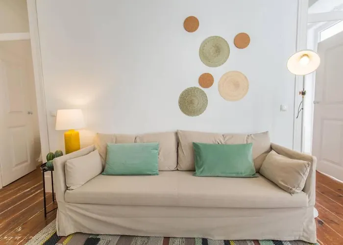 135 A - In Tranquil Flat In Alfama Near Se And Castle