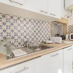 135 A - In Tranquil Flat In Alfama Near Se And Castle Lissabon