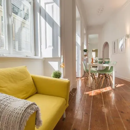 135 A - In Tranquil Flat In Alfama Near Se And Castle Lejlighed