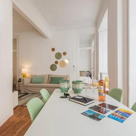In Tranquil Flat In Alfama Near Se And Castle 公寓 Lisboa