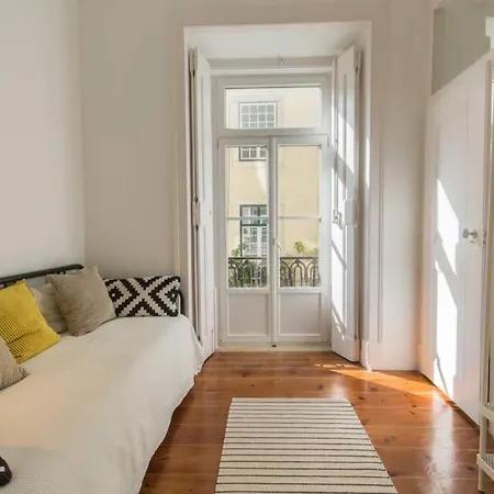 Apartamento 135 A - In Tranquil Flat Alfama Sé&castle *